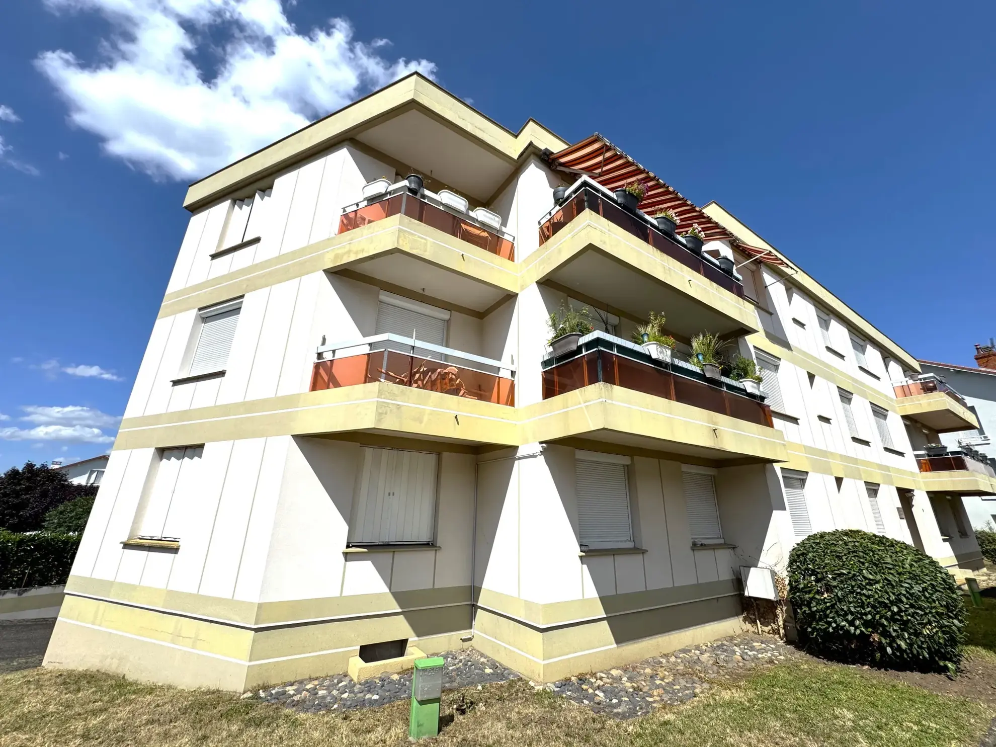 Appartement T1 avec parking proche de la Faculté de Médecine à Beaumont 