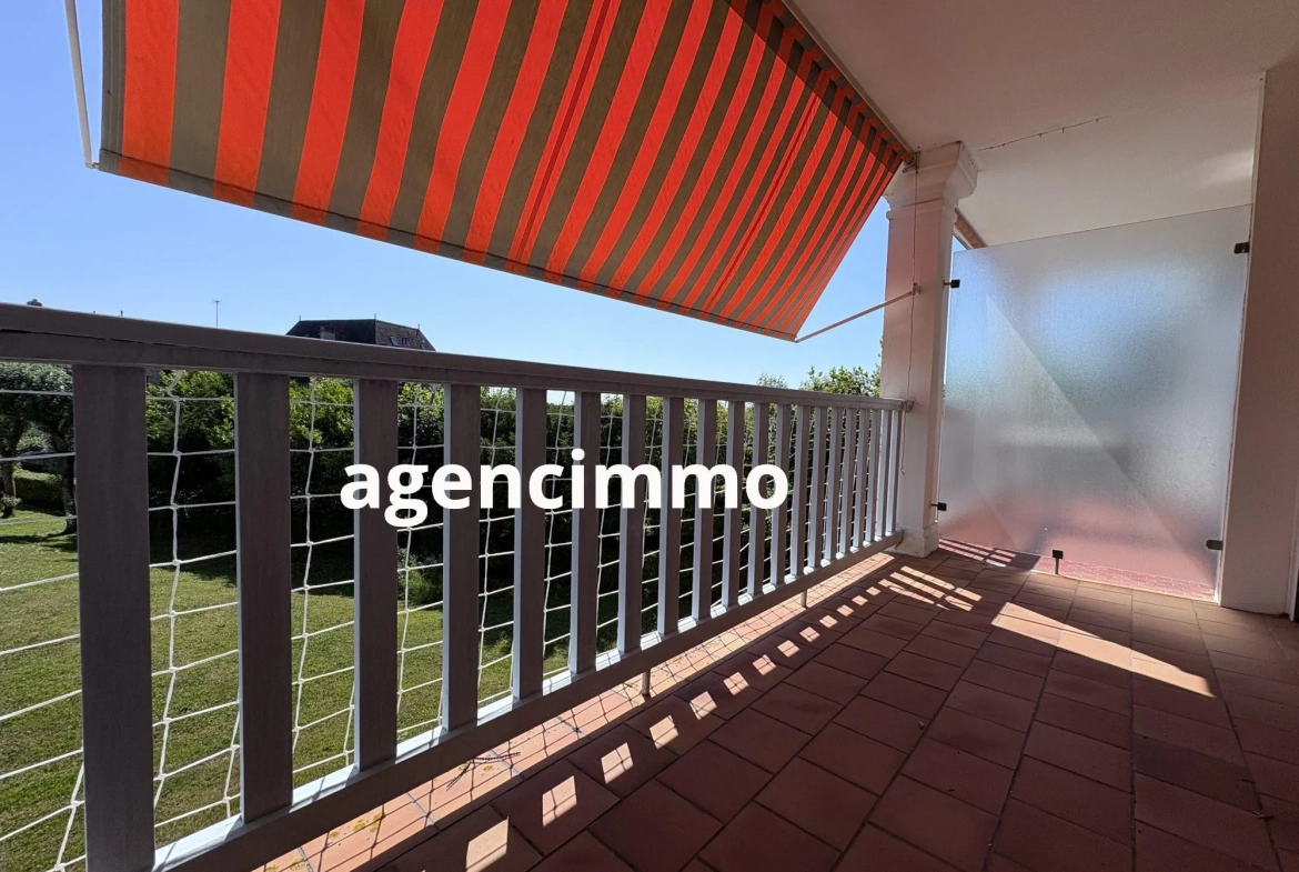 Magnifique studio avec terrasse, vue mer et jardin à Trouville-sur-Mer 