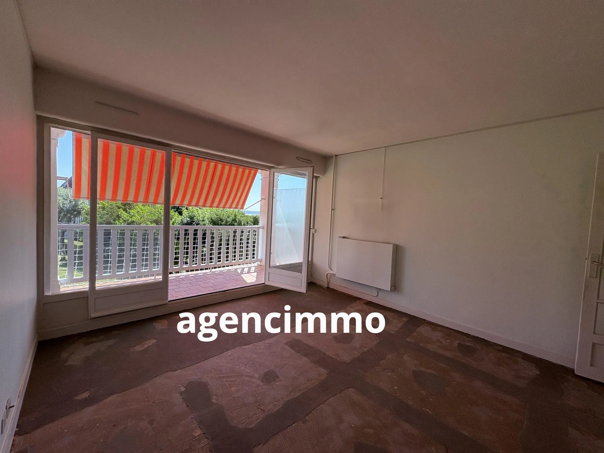 Magnifique studio avec terrasse, vue mer et jardin à Trouville-sur-Mer 