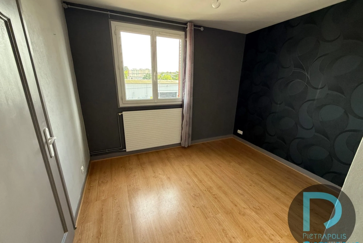 Bel appartement T3 lumineux avec balcon à Villefranche-sur-Saône 