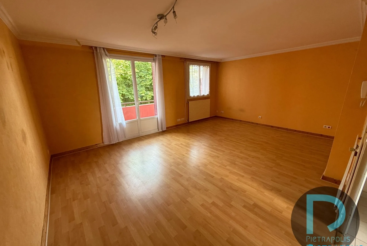 Bel appartement T3 lumineux avec balcon à Villefranche-sur-Saône 