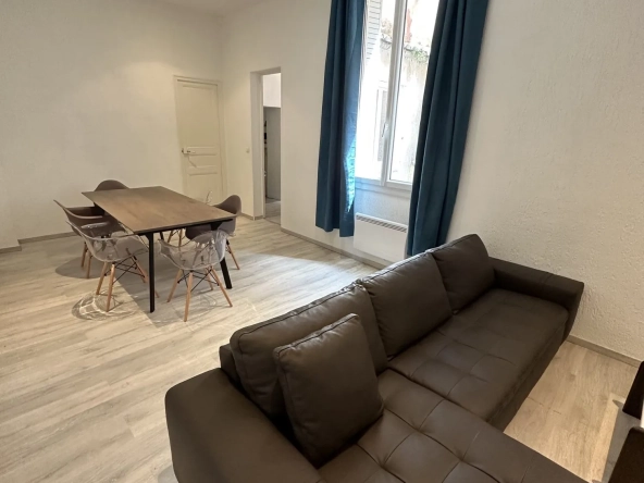 Appartement Duplex de 80 m² au Cœur de Béziers, Investissement Idéal