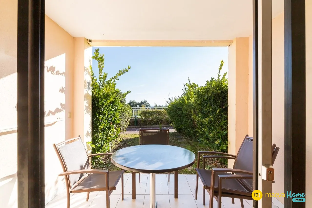 Terrain constructible de 401 m² à Saint André, lotissement sécurisé et prêt à bâtir 