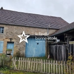 Maison en pierre à rénover à Noidant-le-Rocheux proche de Langres avec dépendances