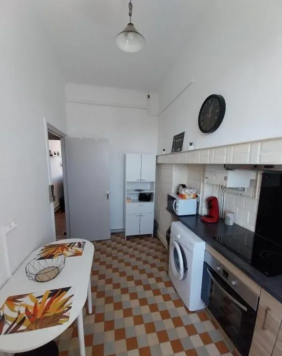 Appartement à vendre à Carcassonne – 45 m², meublé, centre-ville 