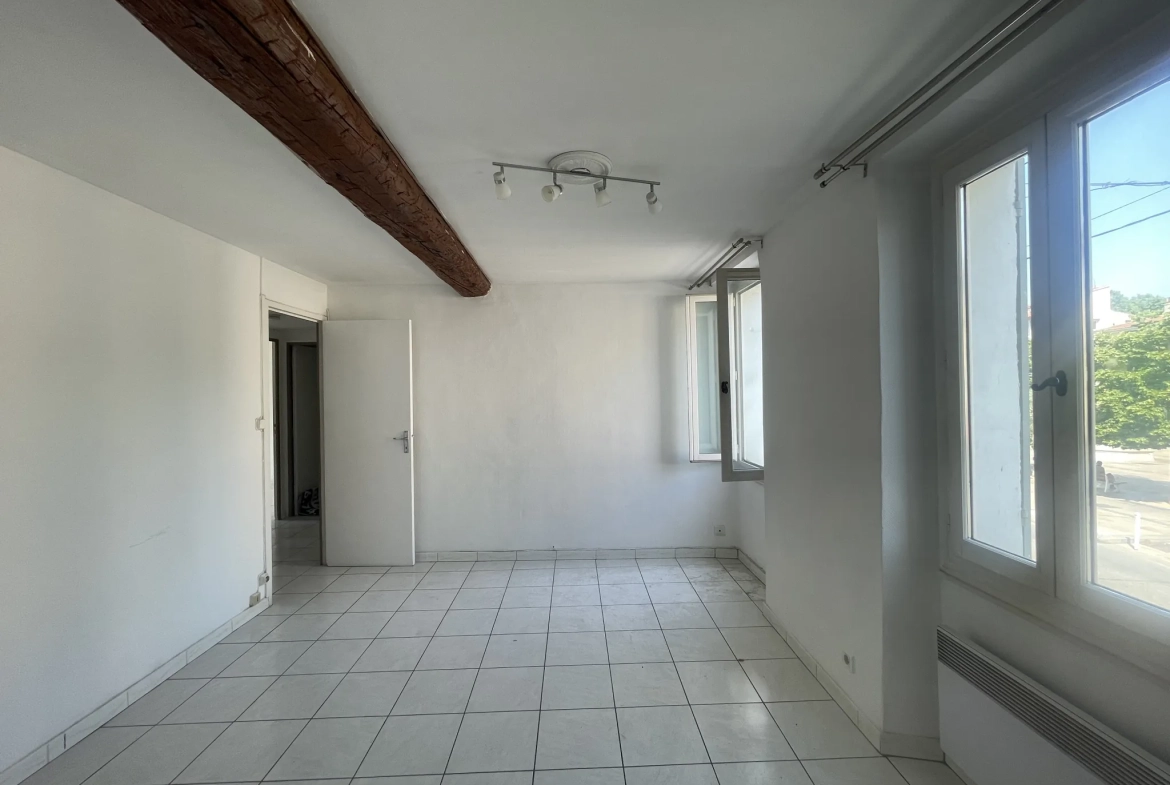 Appartement T3 à Toulon de 51,40 m² dans copropriété calme 