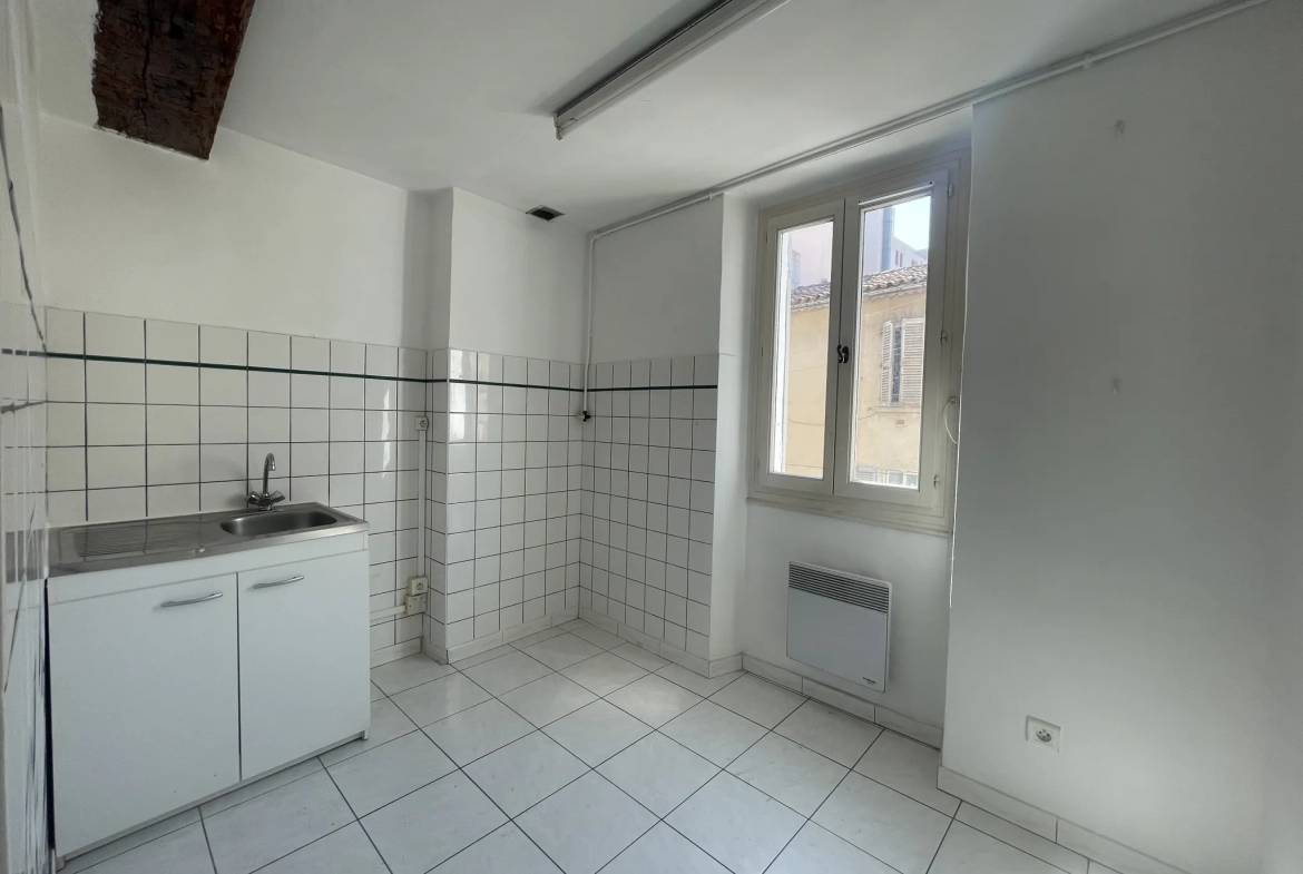 Appartement T3 à Toulon de 51,40 m² dans copropriété calme 