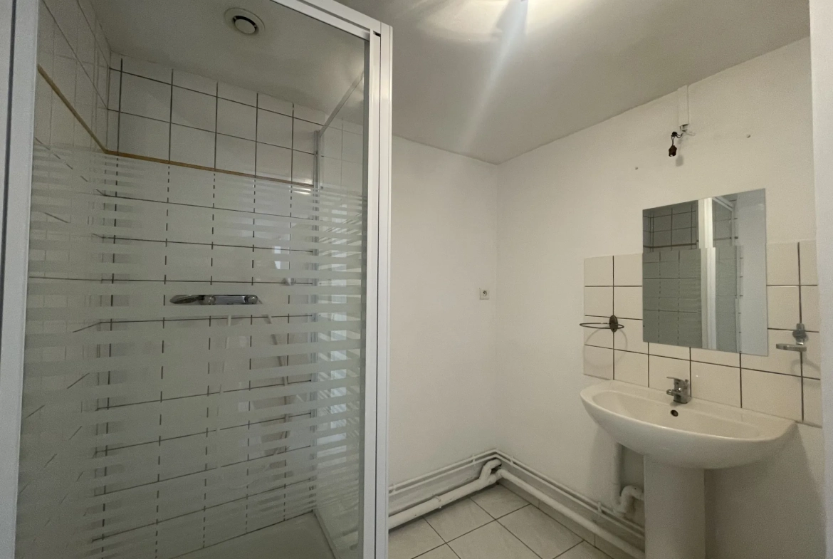 Appartement T3 à Toulon de 51,40 m² dans copropriété calme 