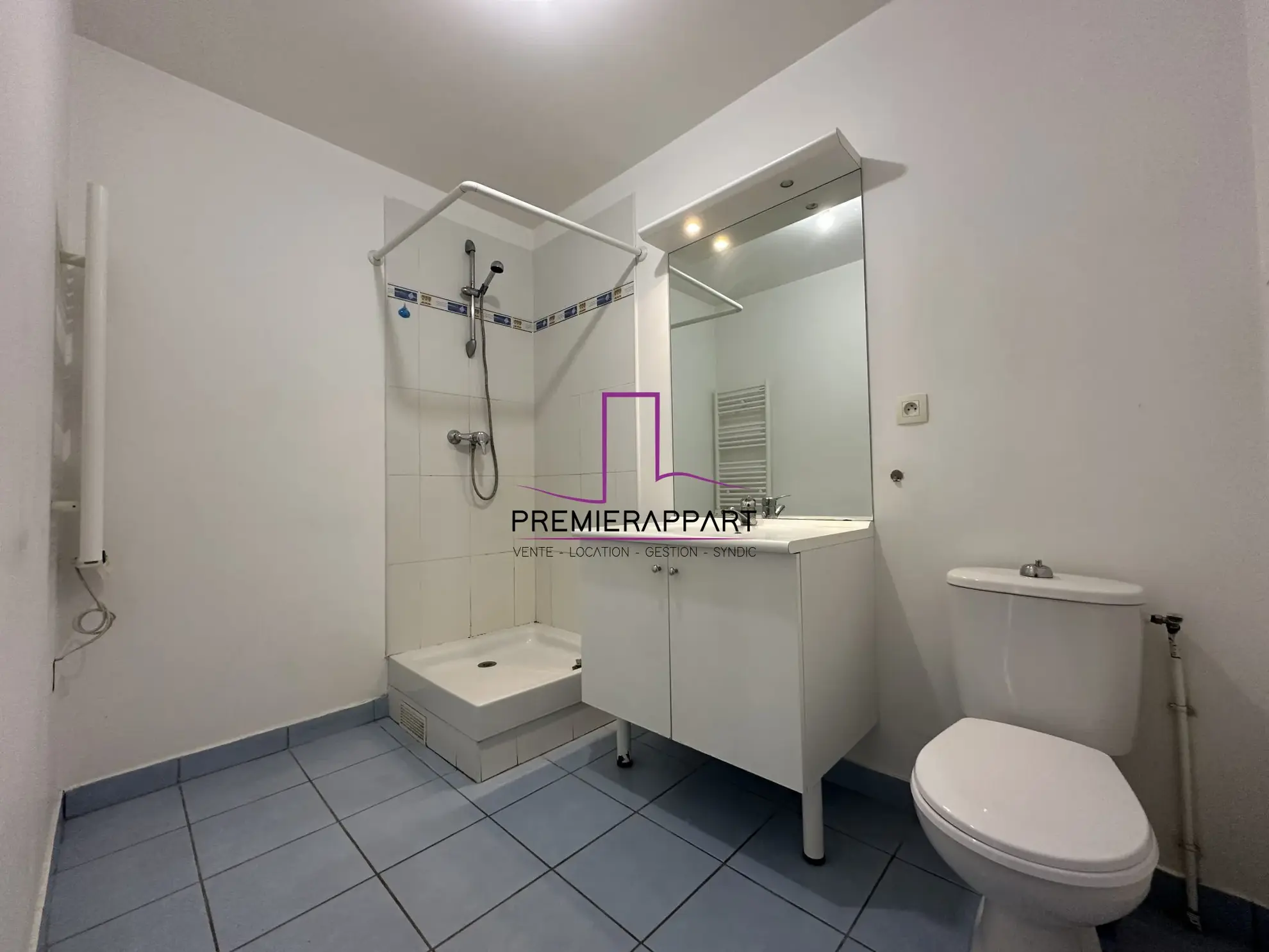 Studio de 36 m² avec terrasse à Poissy Quartier de Noailles 