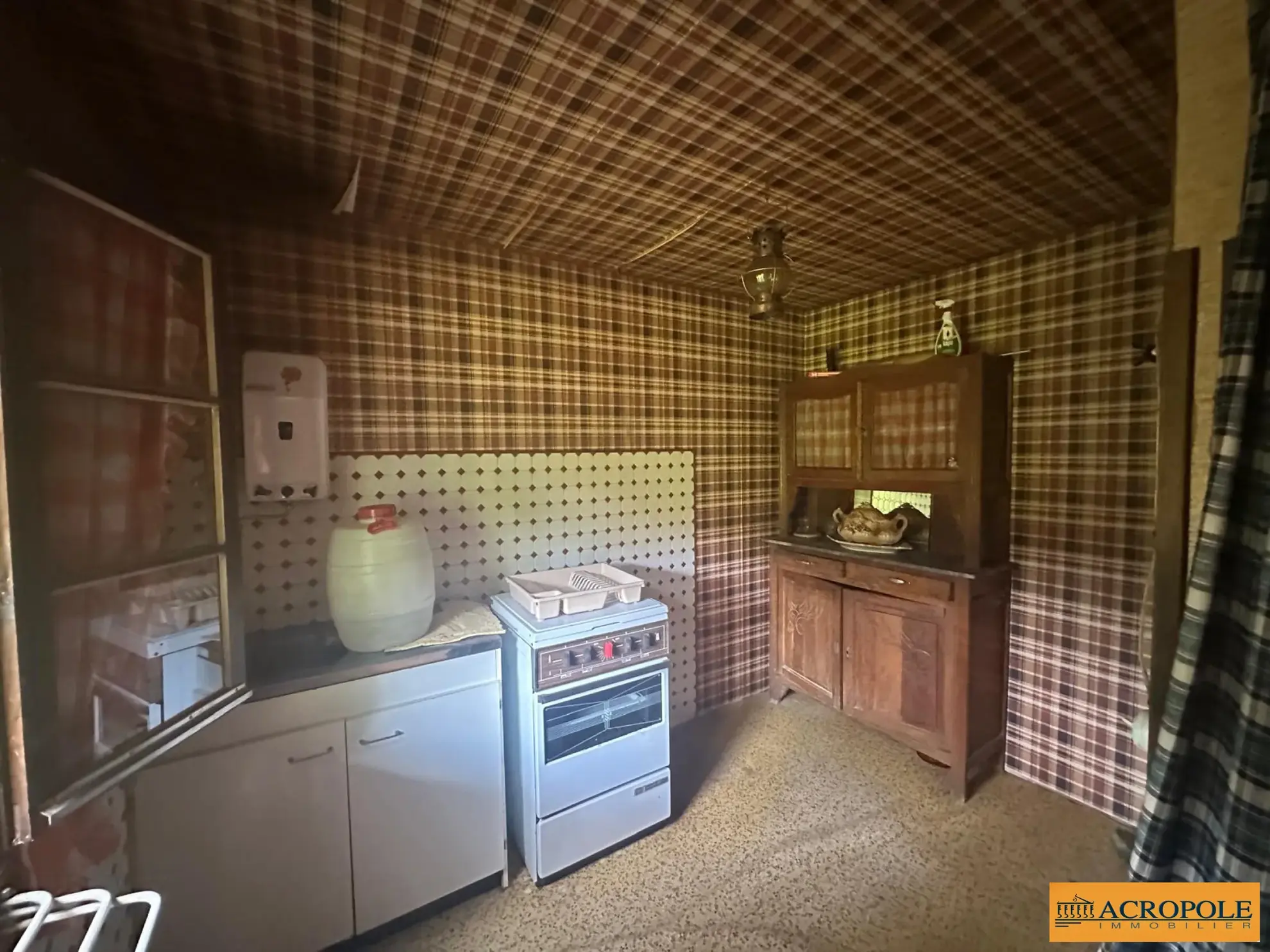 Chalet à vendre à Pierrefitte-ès-Bois sur terrain de 3516 m² 