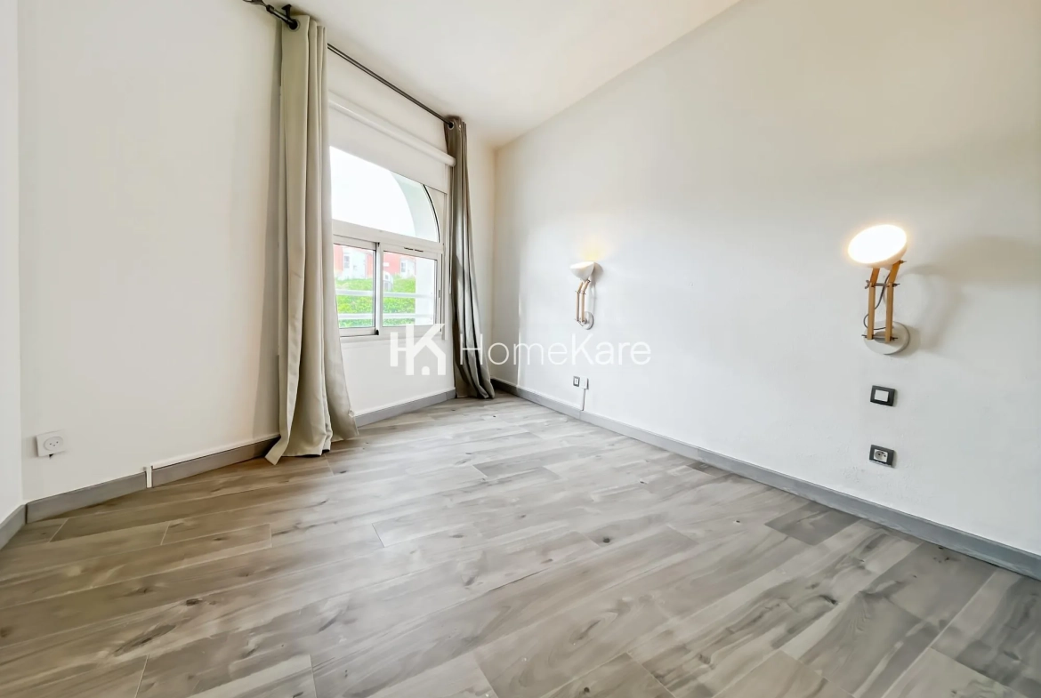 Appartement T2 à Rouffiac-Tolosan avec balcon, parking et proximité commerces 