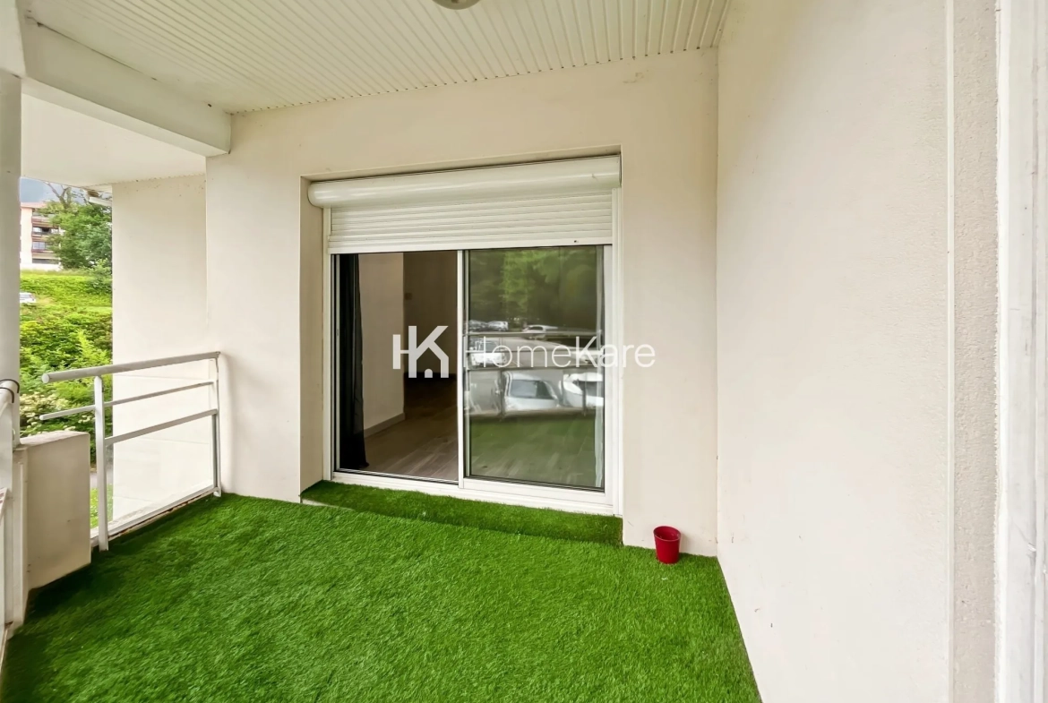Appartement T2 à Rouffiac-Tolosan avec balcon, parking et proximité commerces 