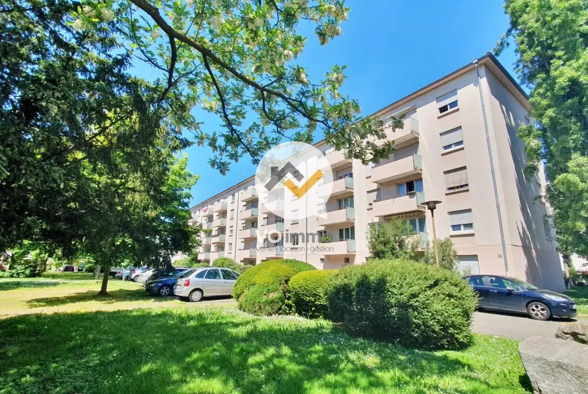 Appartement 2 pièces loué avec balcon à Illzach, proximité Mulhouse 