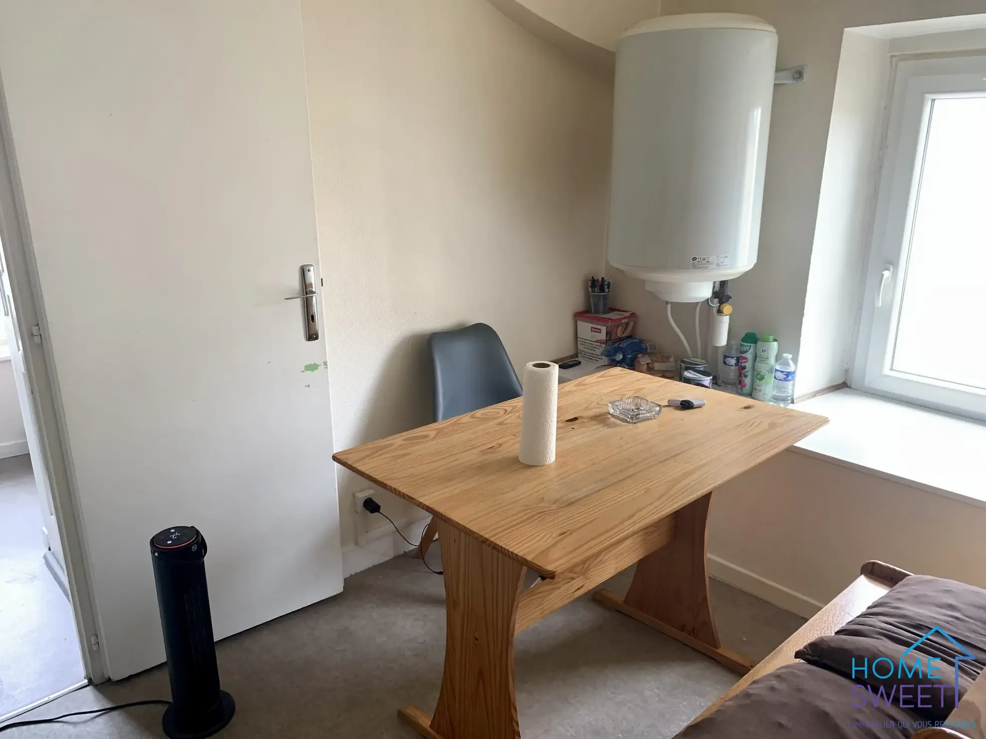 Immeuble de rapport à Sandillon avec local commercial et appartement loué 