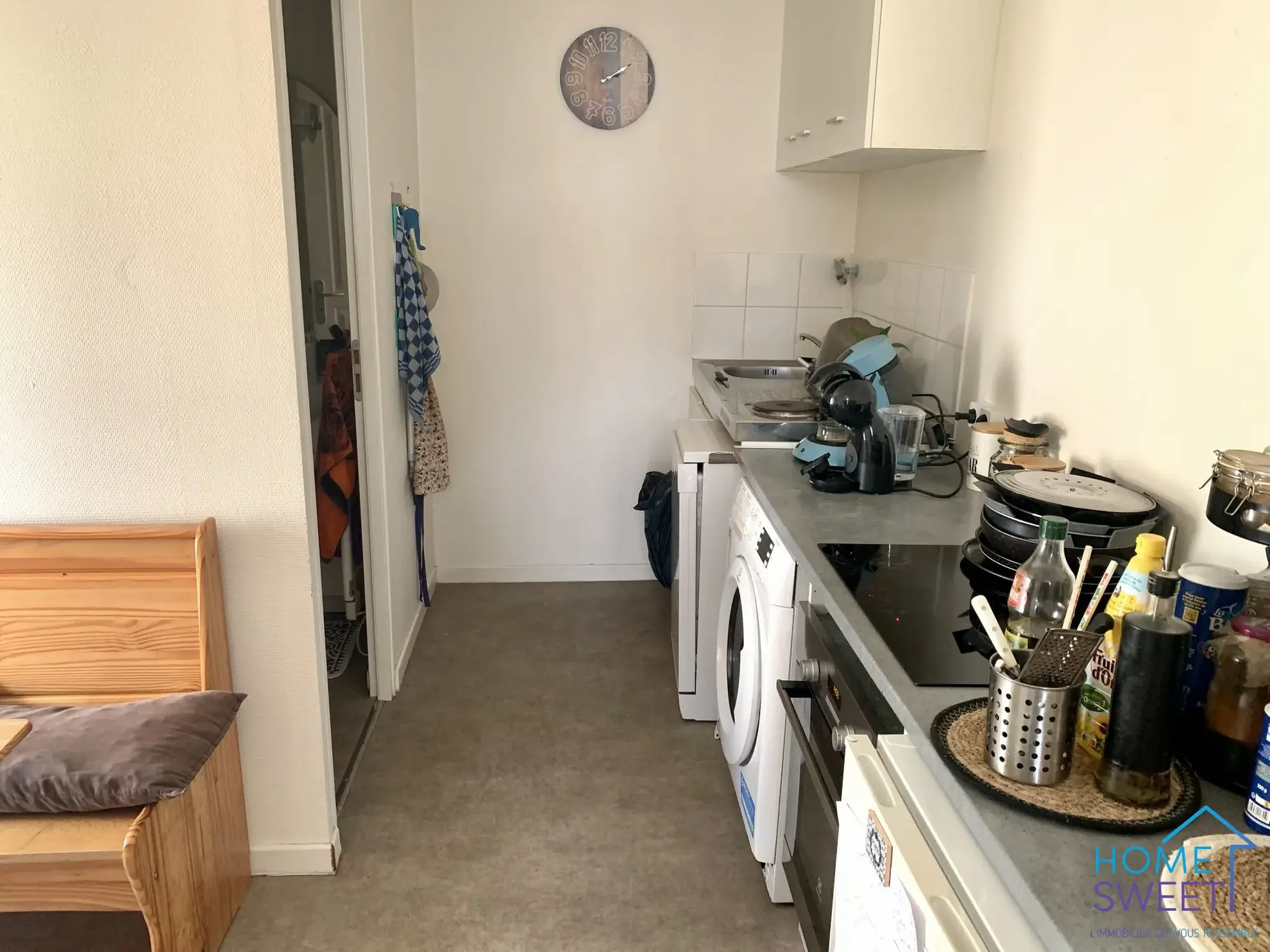 Immeuble de rapport à Sandillon avec local commercial et appartement loué 