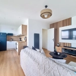 Appartement rénové 1 chambre à Saint-Priest avec cave et parking, lumineux et sécurisé