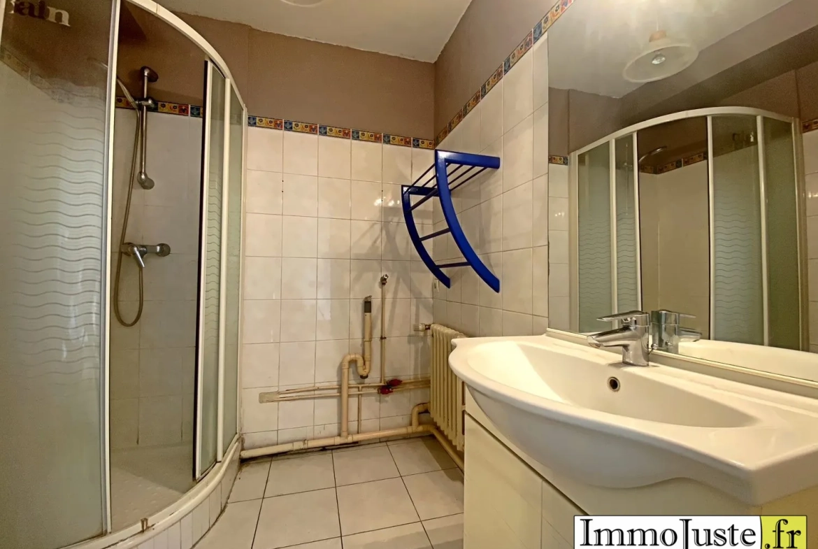 Studio de 22,46 m² avec balcon à Saint-Cloud proche commodités 