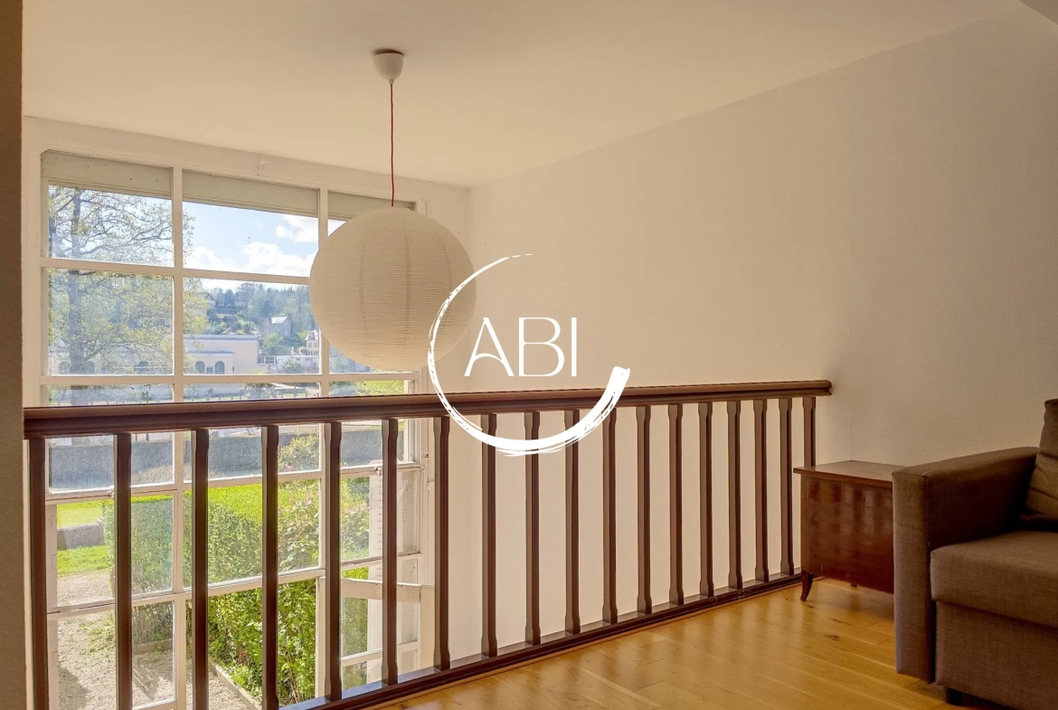 Appartement à vendre à Bagnoles de l'Orne avec jardin privé et stationnement 