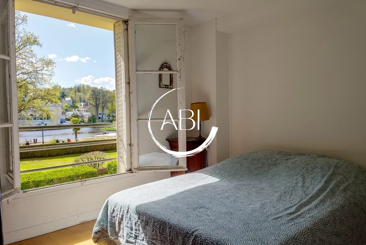 Appartement à vendre à Bagnoles de l'Orne avec jardin privé et stationnement 