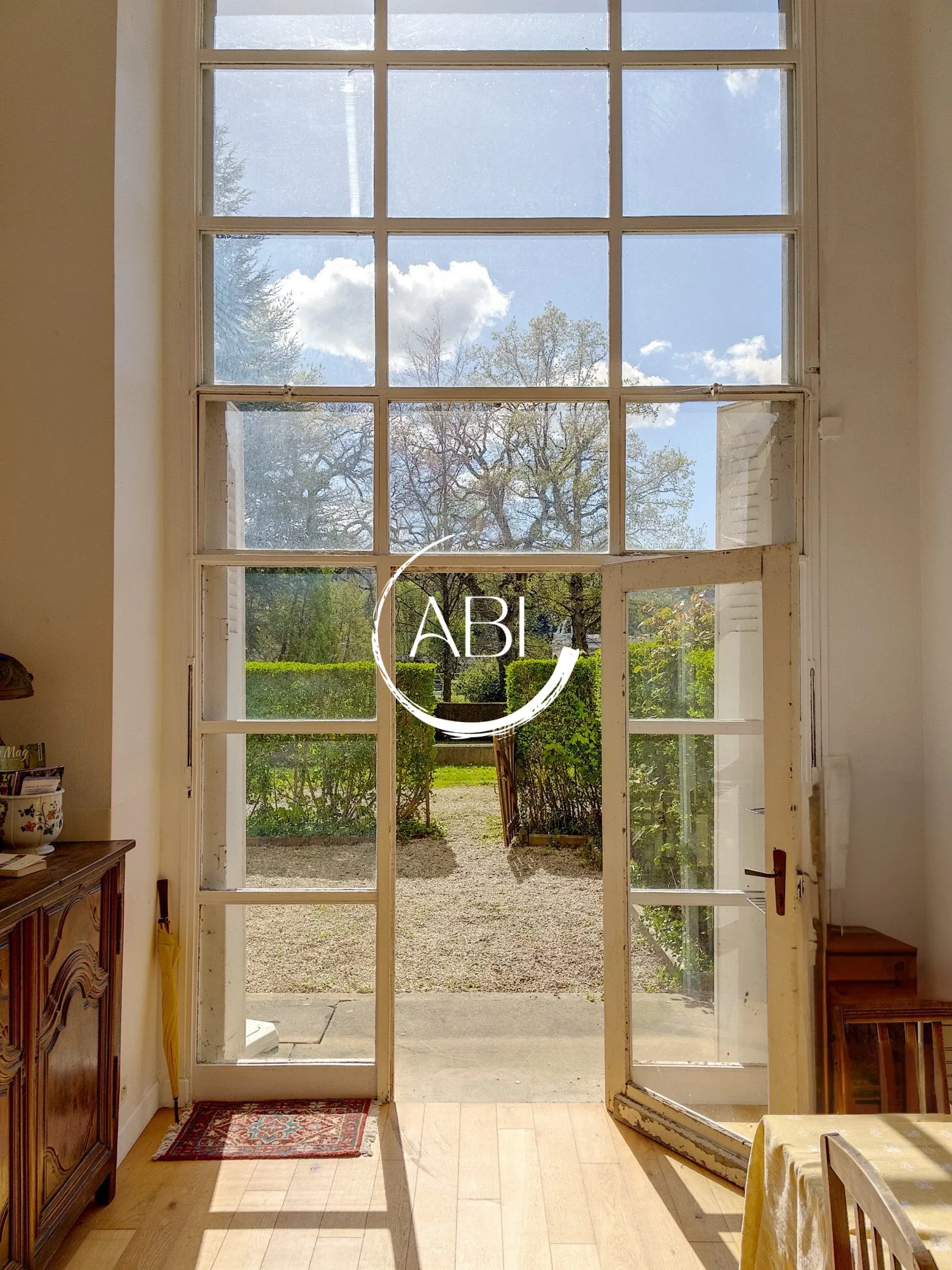 Appartement à vendre à Bagnoles de l'Orne avec jardin privé et stationnement 