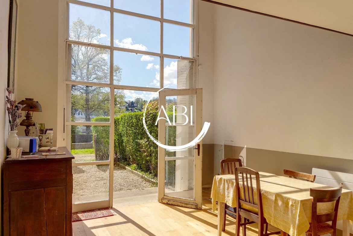 Appartement à vendre à Bagnoles de l'Orne avec jardin privé et stationnement 