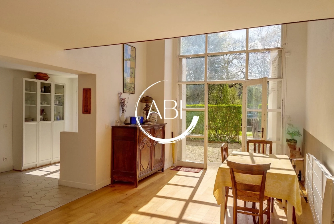 Appartement à vendre à Bagnoles de l'Orne avec jardin privé et stationnement 