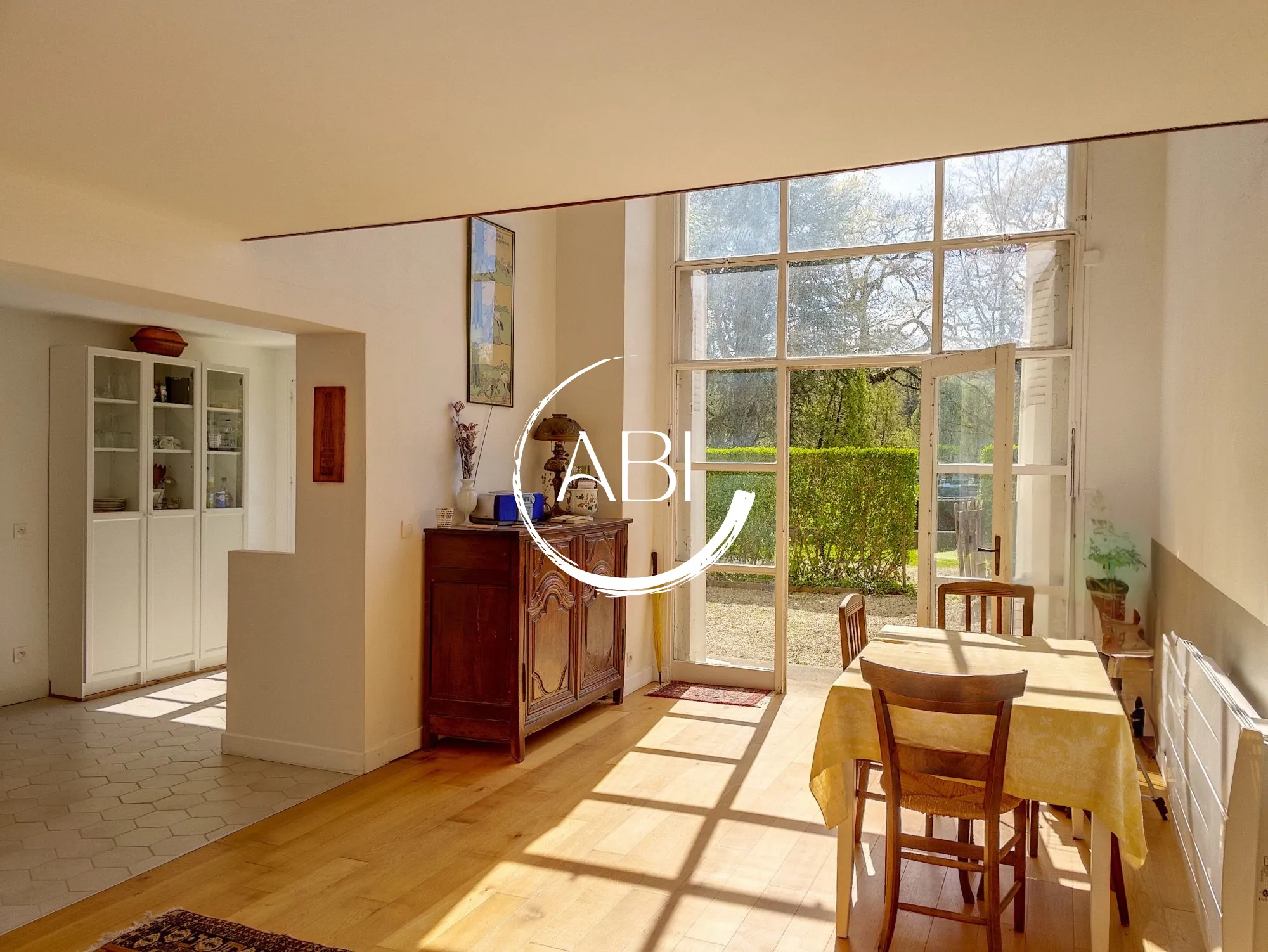 Appartement à vendre à Bagnoles de l'Orne avec jardin privé et stationnement 