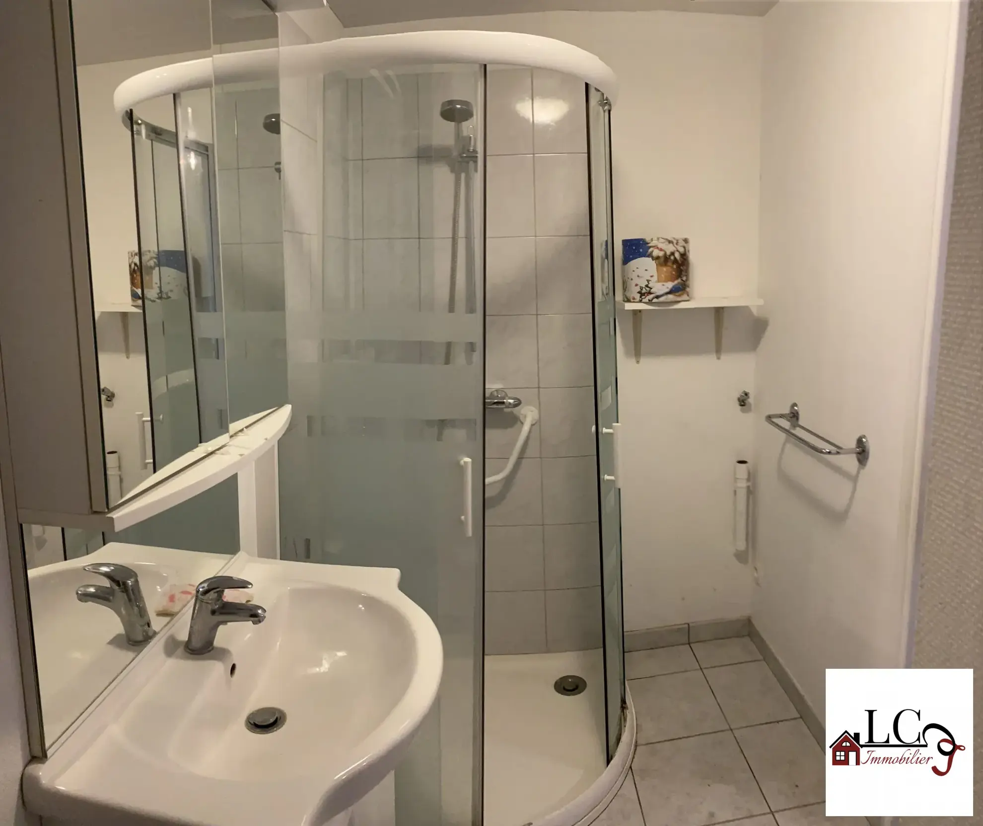 Maison à vendre à Urzy avec studio, garage et studio indépendant - 94 m² habitables 