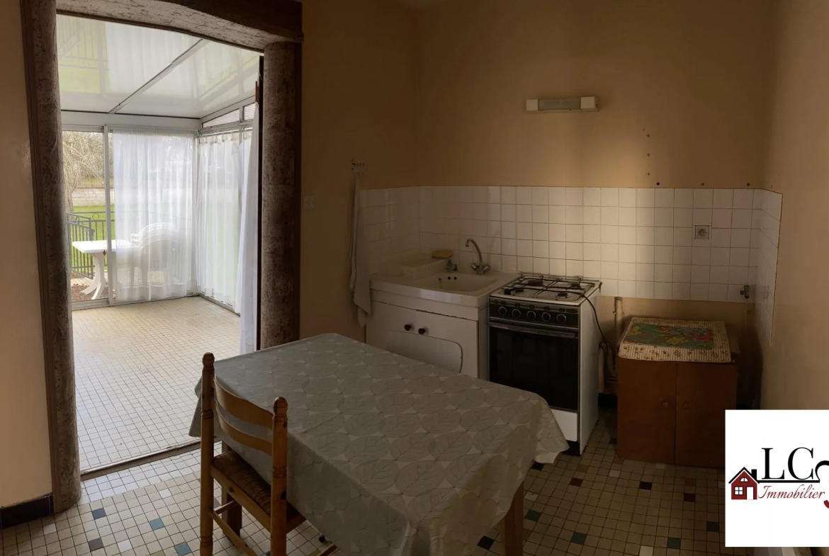 Maison à vendre à Urzy avec studio, garage et studio indépendant - 94 m² habitables 