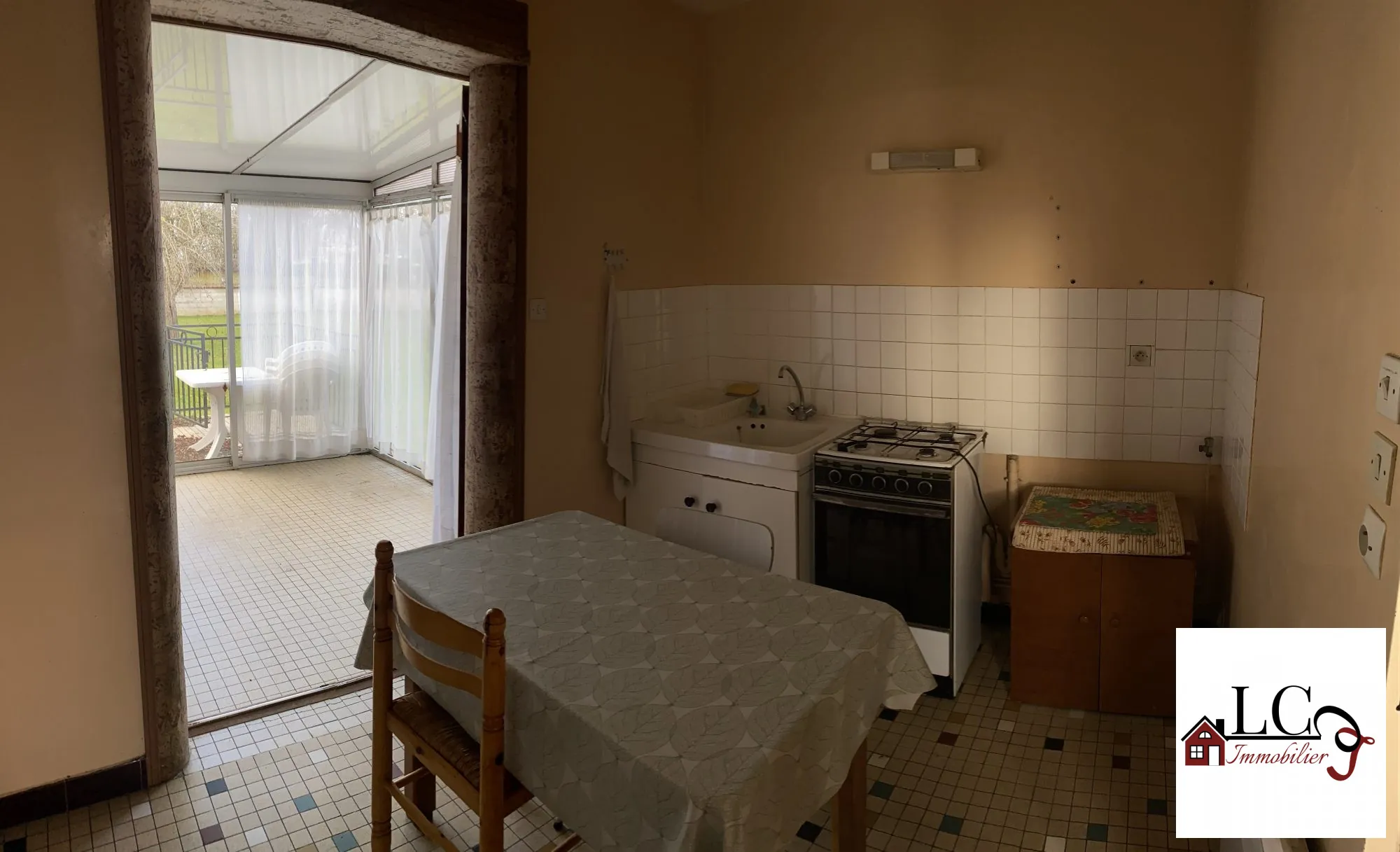 Maison à vendre à Urzy avec studio, garage et studio indépendant - 94 m² habitables 