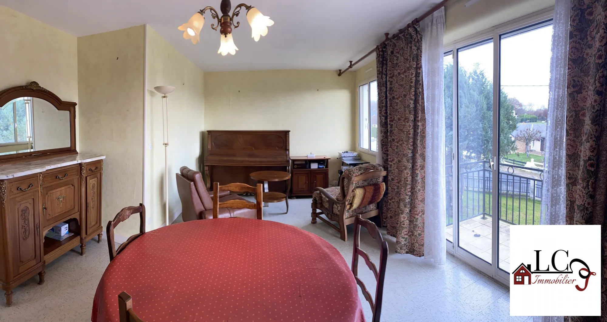 Maison à vendre à Urzy avec studio, garage et studio indépendant - 94 m² habitables 