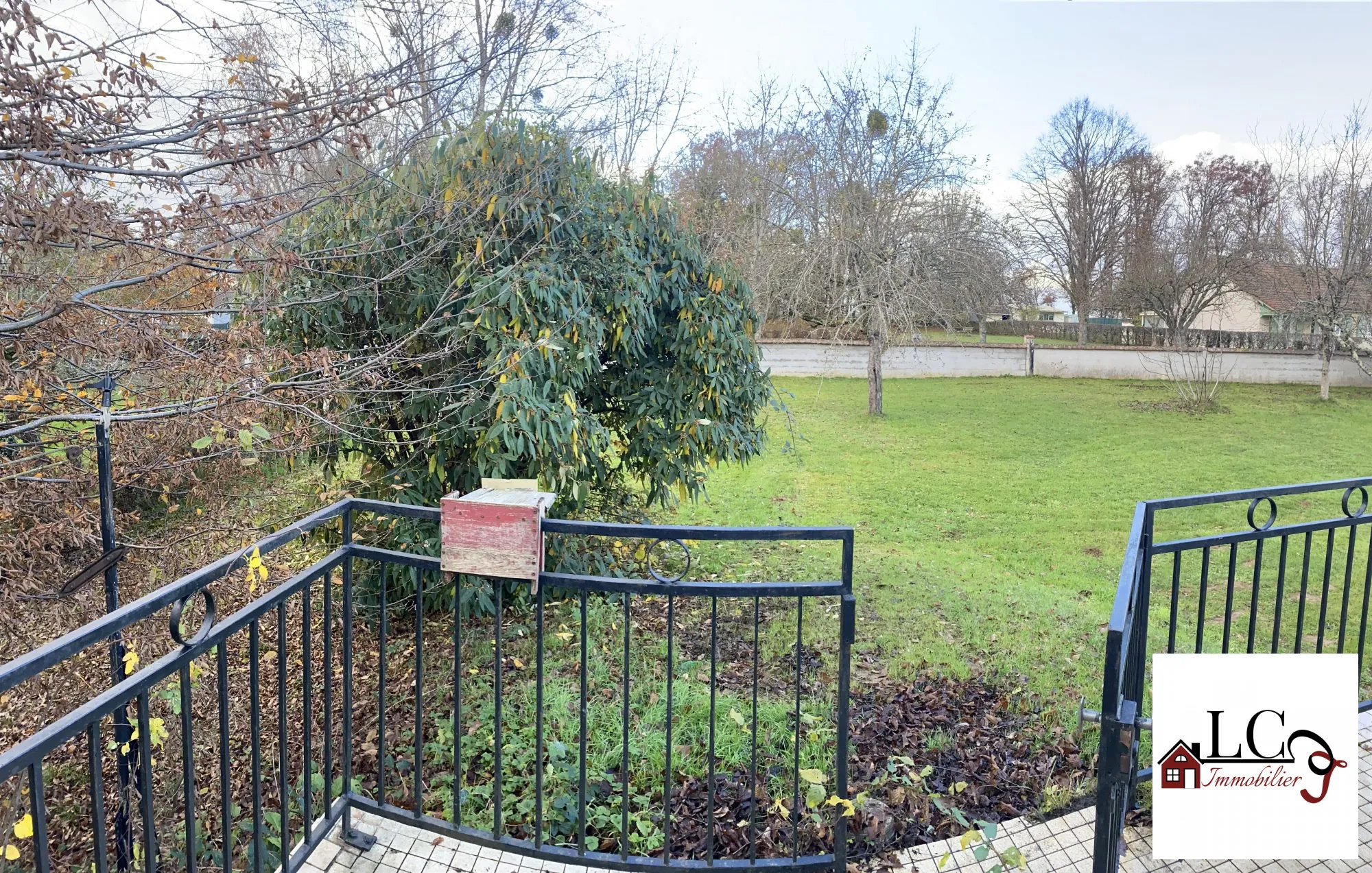 Maison à vendre à Urzy avec studio, garage et studio indépendant - 94 m² habitables 