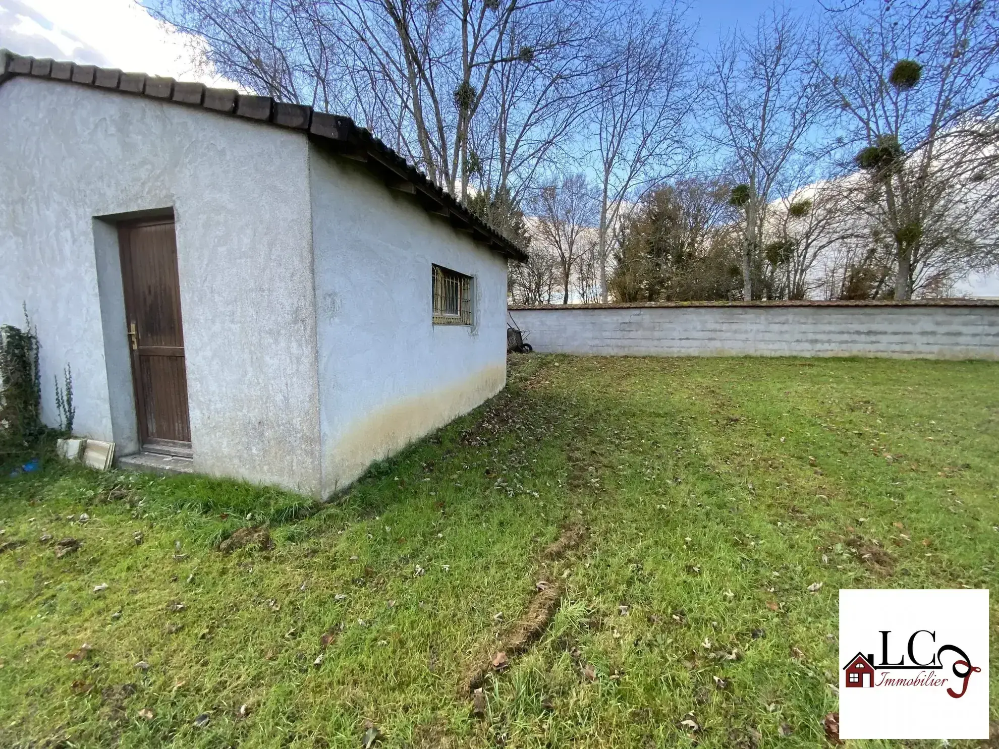 Maison à vendre à Urzy avec studio, garage et studio indépendant - 94 m² habitables 