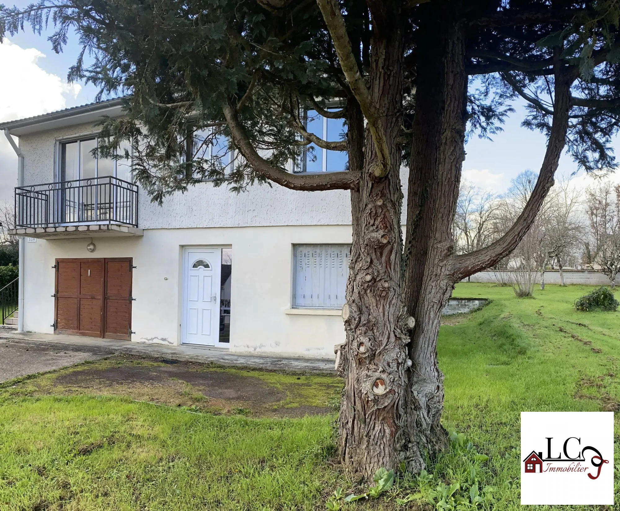 Maison à vendre à Urzy avec studio, garage et studio indépendant - 94 m² habitables 