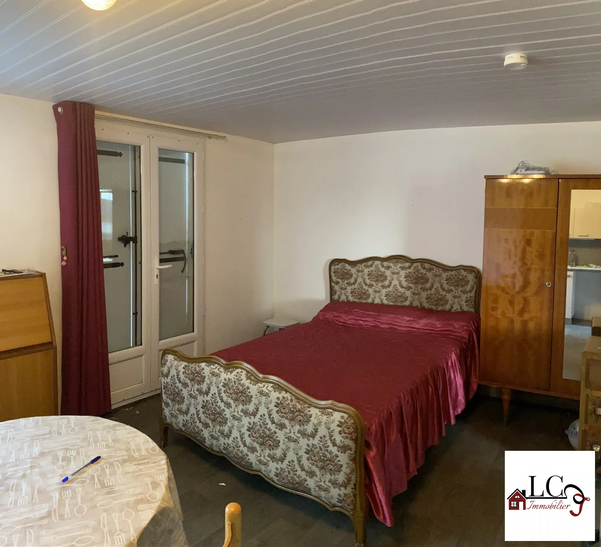 Maison à vendre à Urzy avec studio, garage et studio indépendant - 94 m² habitables 