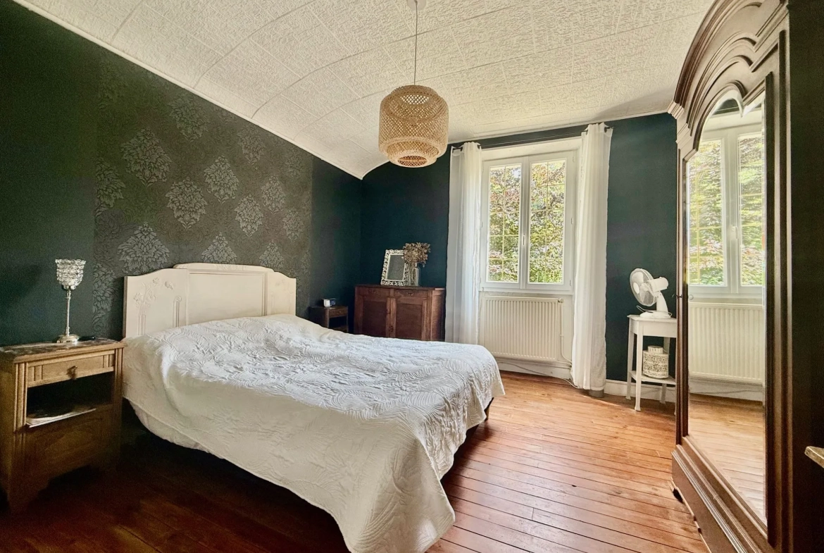 Maison familiale en pierre à 15 minutes de Soissons avec garage et terrain de 500m² 