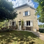 Maison familiale en pierre à 15 minutes de Soissons avec garage et terrain de 500m²