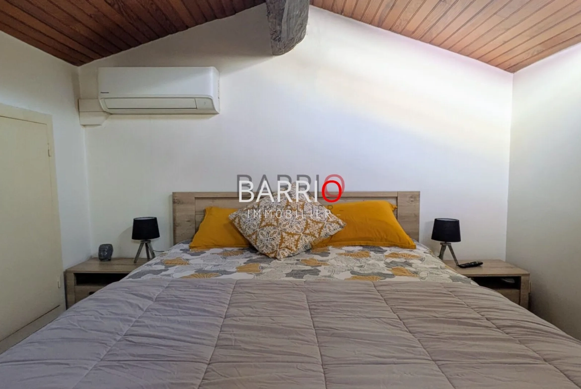 Superbe appartement duplex à Laroque-des-Albères avec parking et vue charmante 