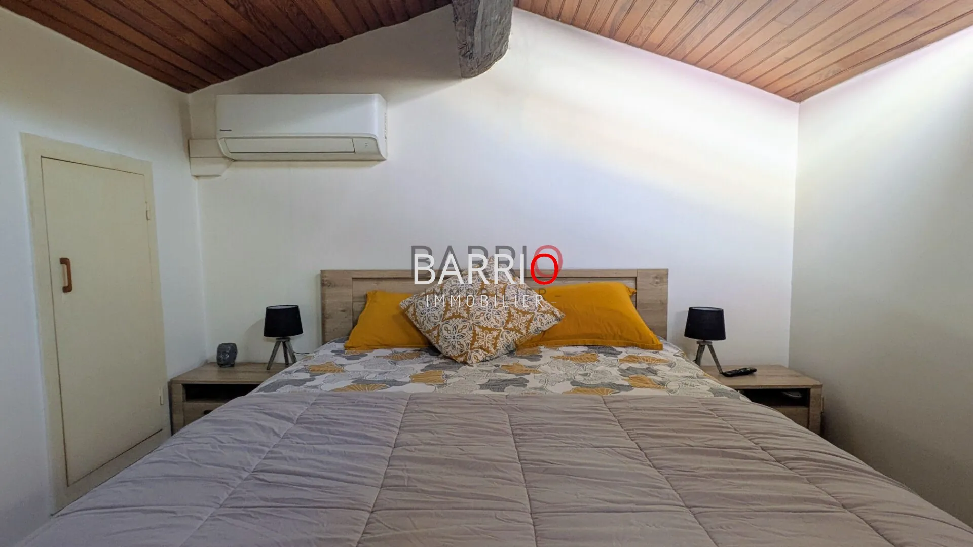 Superbe appartement duplex à Laroque-des-Albères avec parking et vue charmante 