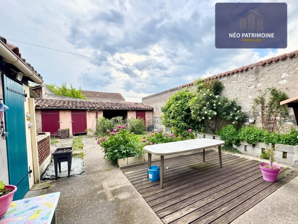 Jardin Maison individuelle rénovée avec jardin à Carmaux – Cadre agréable et potentiel d'évolution