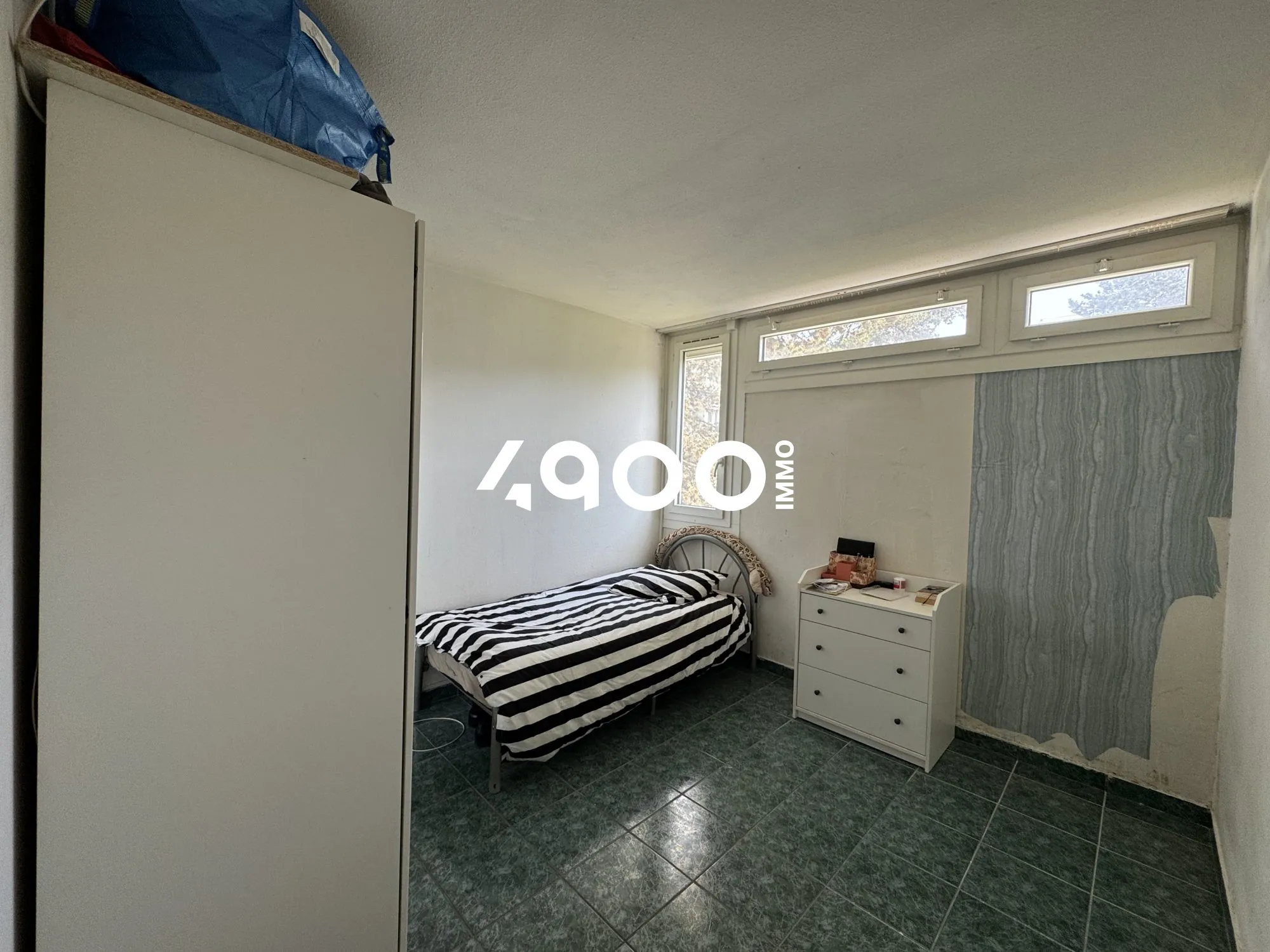Appartement T4 à vendre à Orly avec balcon, cave et parking - Résidence calme 