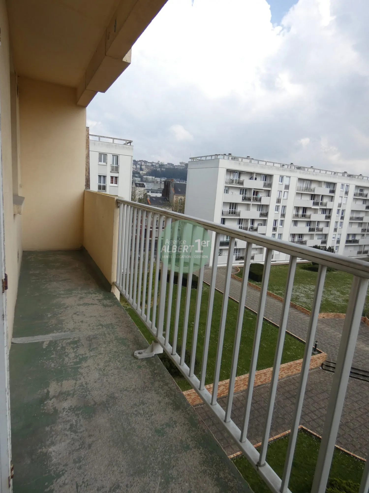 Appartement T2 lumineux de 42 m² au Havre proche université 