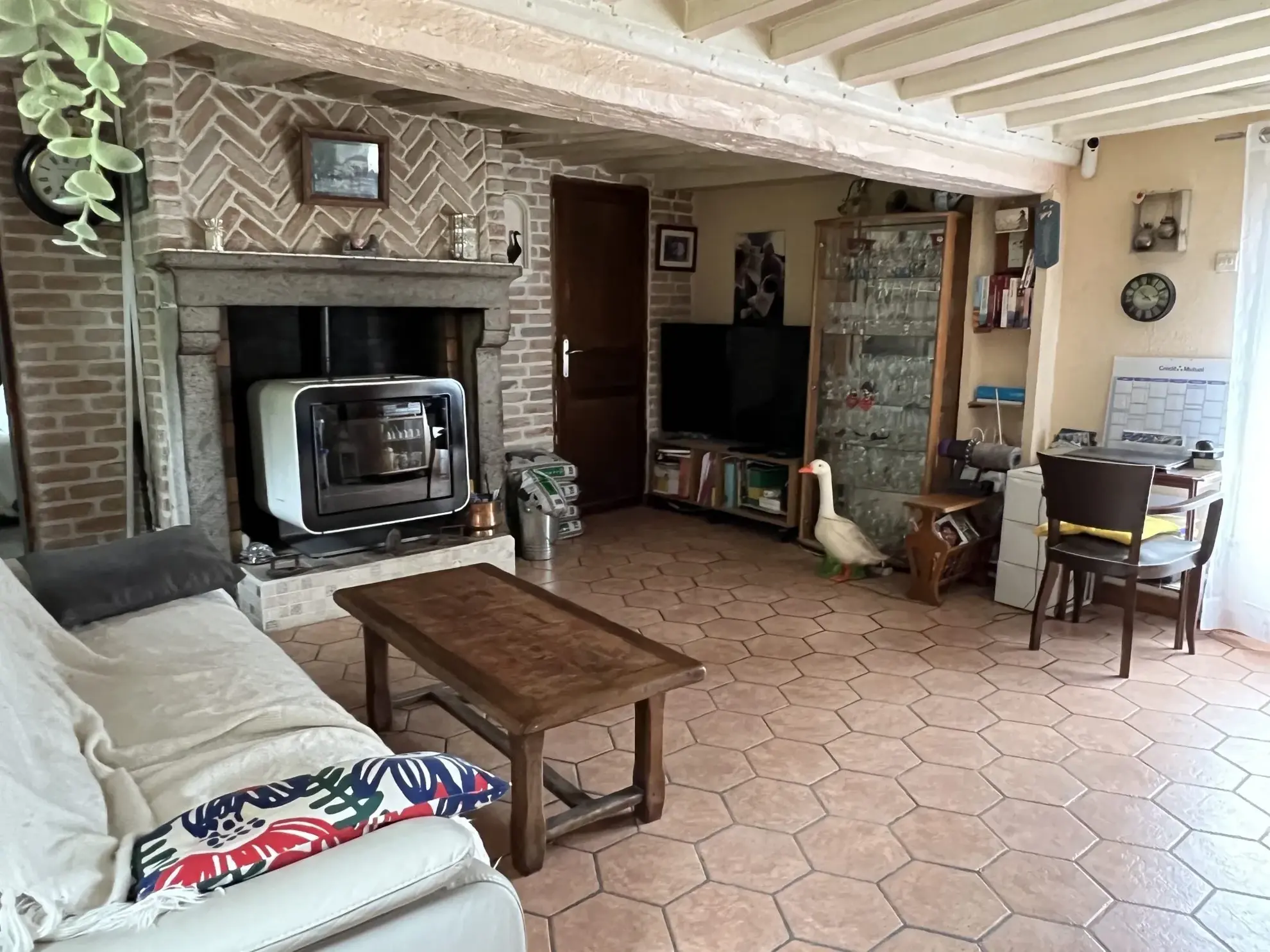 salon Splendide maison 5 chambres en colombage à Briouze, Normandie, avec jardin de 2666 m² 
