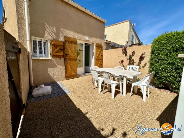 Charmant pavillon T3 avec terrasse et vue sur le Canigou à Saint-Cyprien