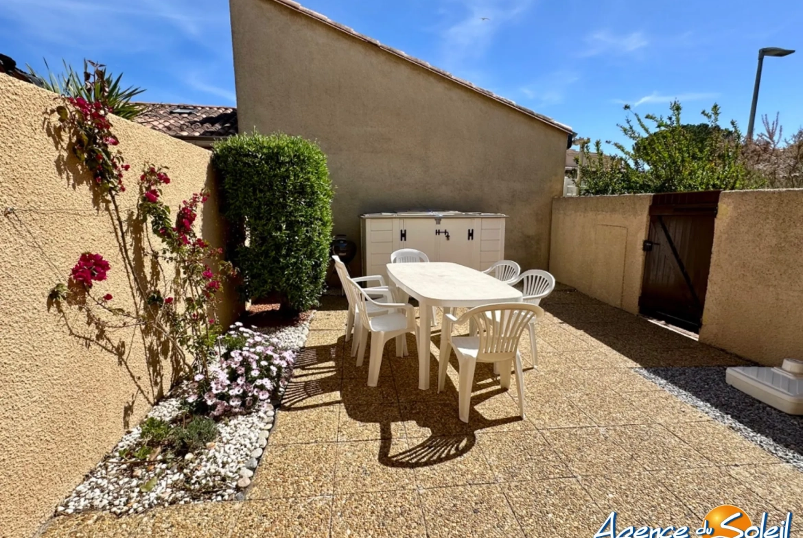 Charmant pavillon T3 avec terrasse et vue sur le Canigou à Saint-Cyprien 