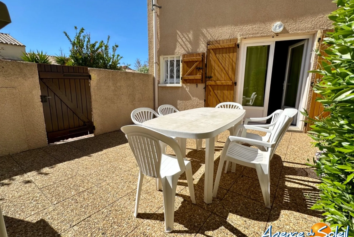 Charmant pavillon T3 avec terrasse et vue sur le Canigou à Saint-Cyprien 