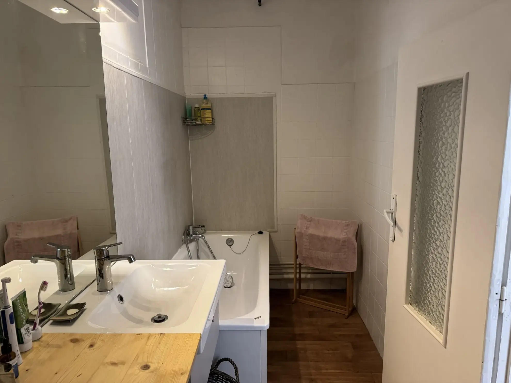 Appartement T2 à Montpellier Les Arceaux – Cour, Cellier, Proximité Tram et Commodités 