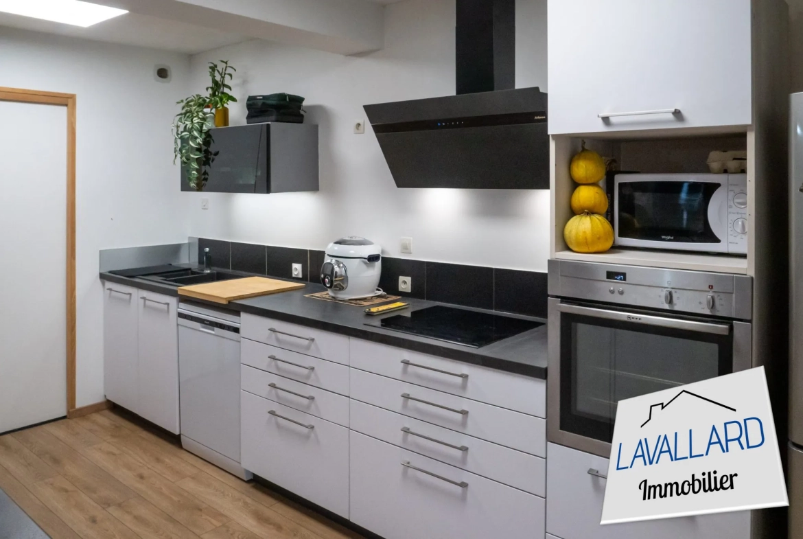 Maison à vendre à Albert de 102 m² avec jardin et garage 
