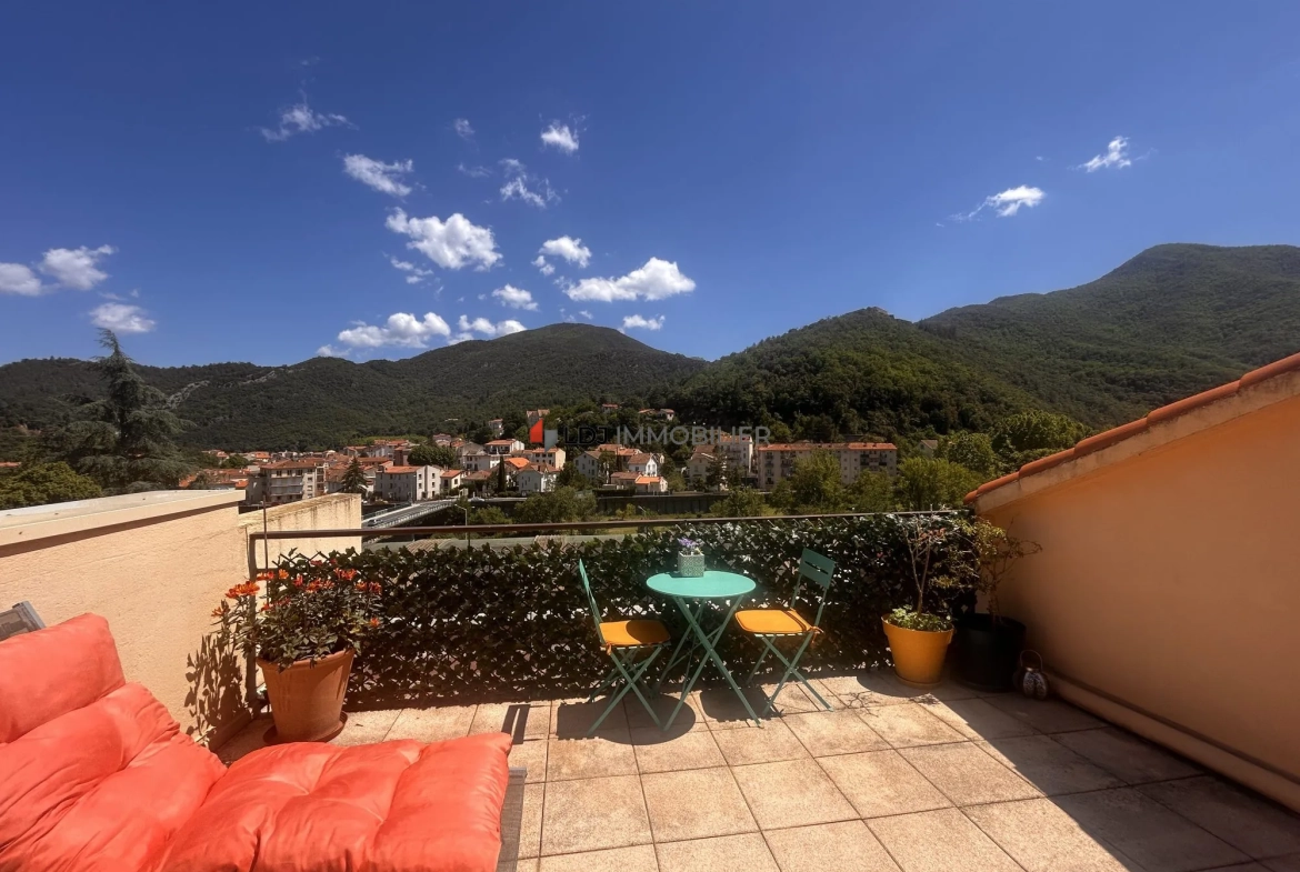Penthouse avec terrasse sans vis-à-vis à Amélie-les-Bains en vente 