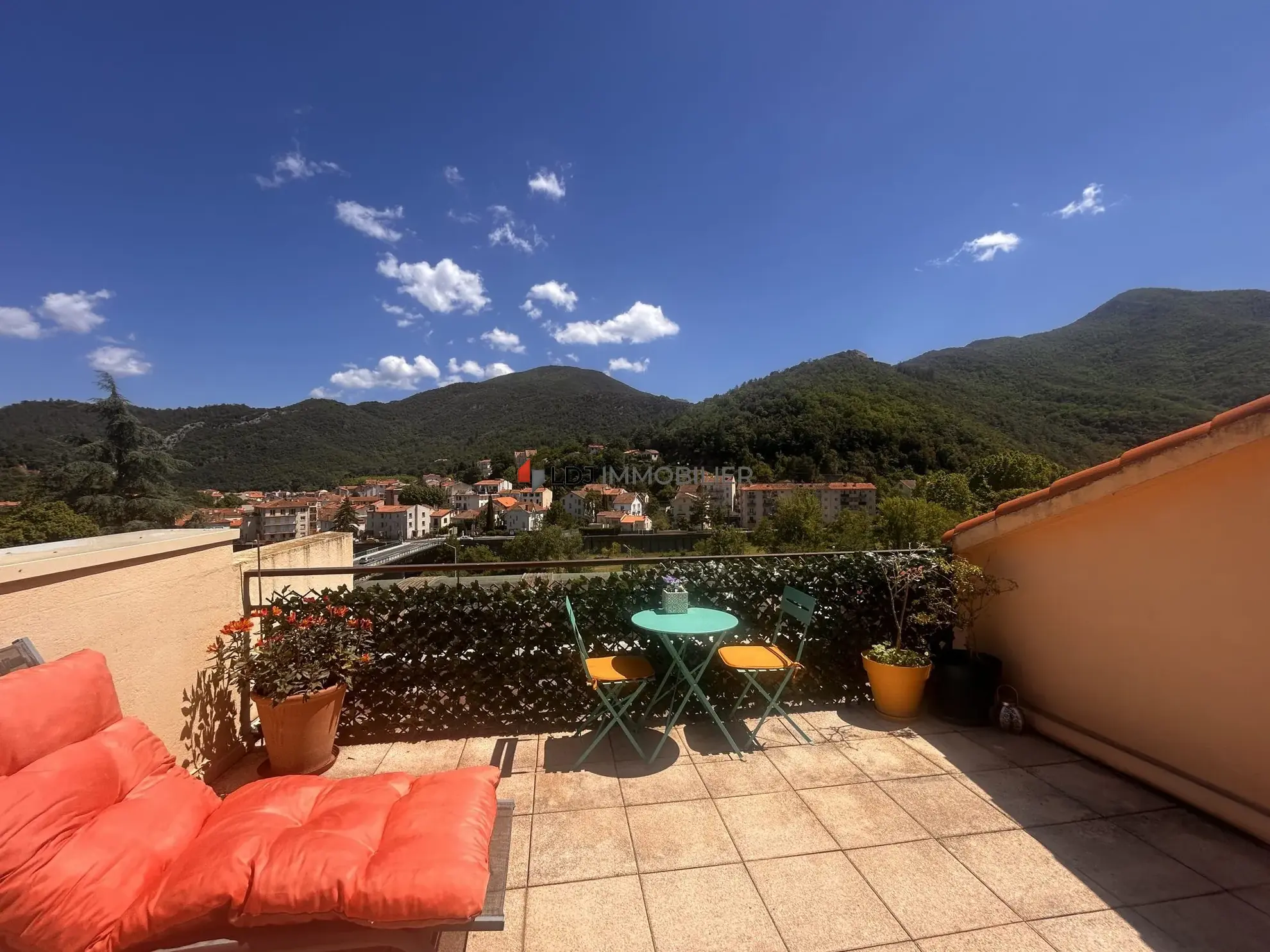 Penthouse avec terrasse sans vis-à-vis à Amélie-les-Bains en vente 